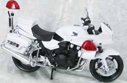 1/12ダイキャスト白バイCB1300P｜警察グッズまめたん【有富商会】