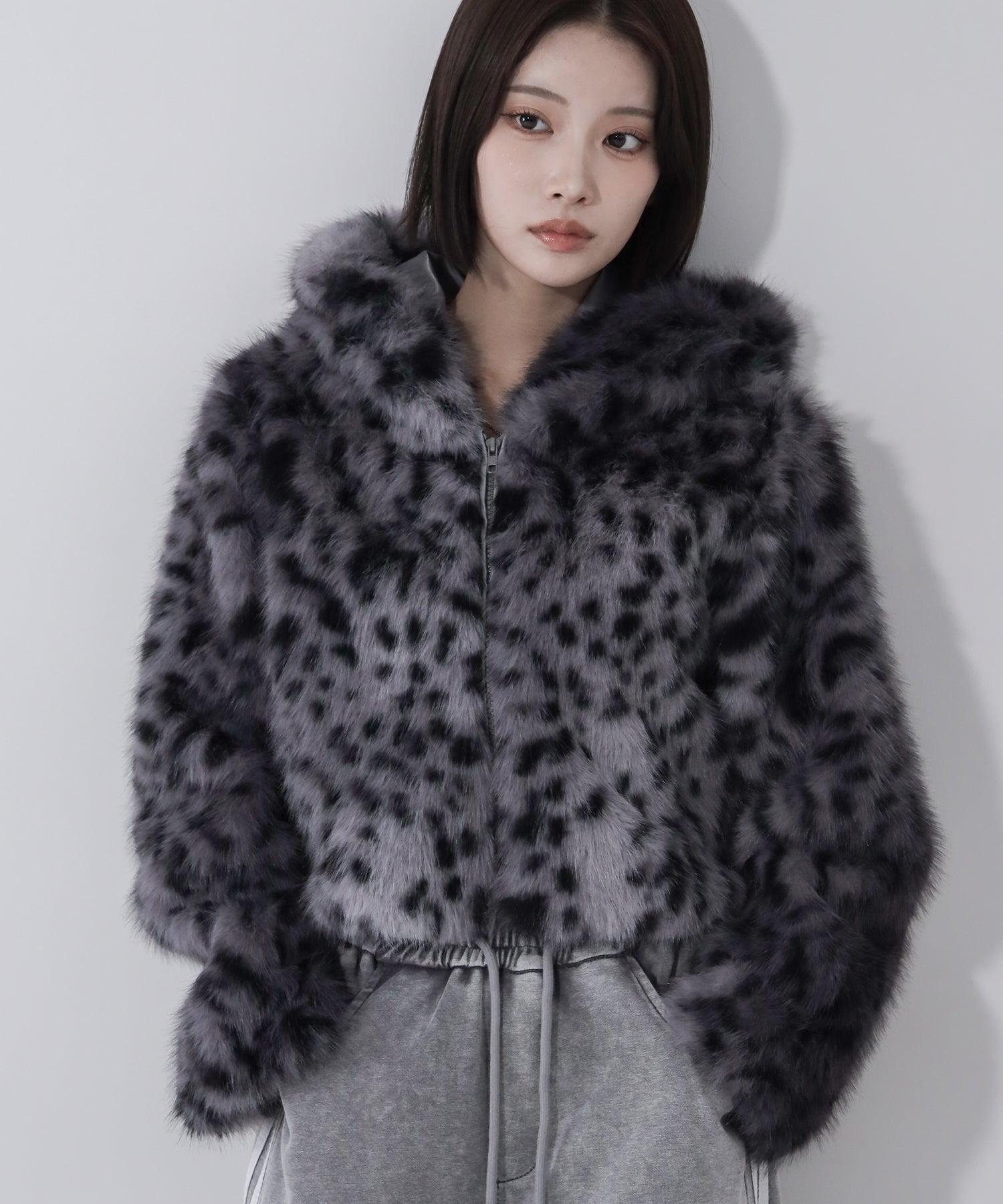 レオパードフェイクファーフーディショートコート ／ reopard fakefur