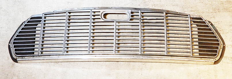 60'S MORRIS MINI MK2 ORIGINAL FRONT GRILE