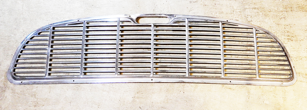 60'S MORRIS MINI ORIGINAL FRONT GRILE
