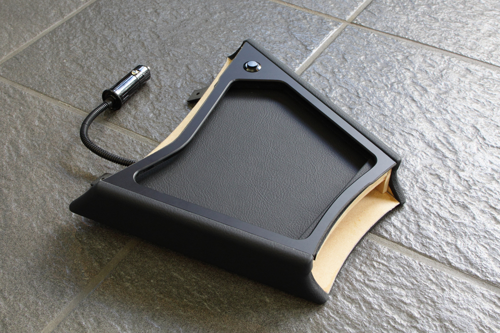 M'z SPEED | Interior Parts | Center Tray プリウスα(ZVW41W) 5人乗り専用