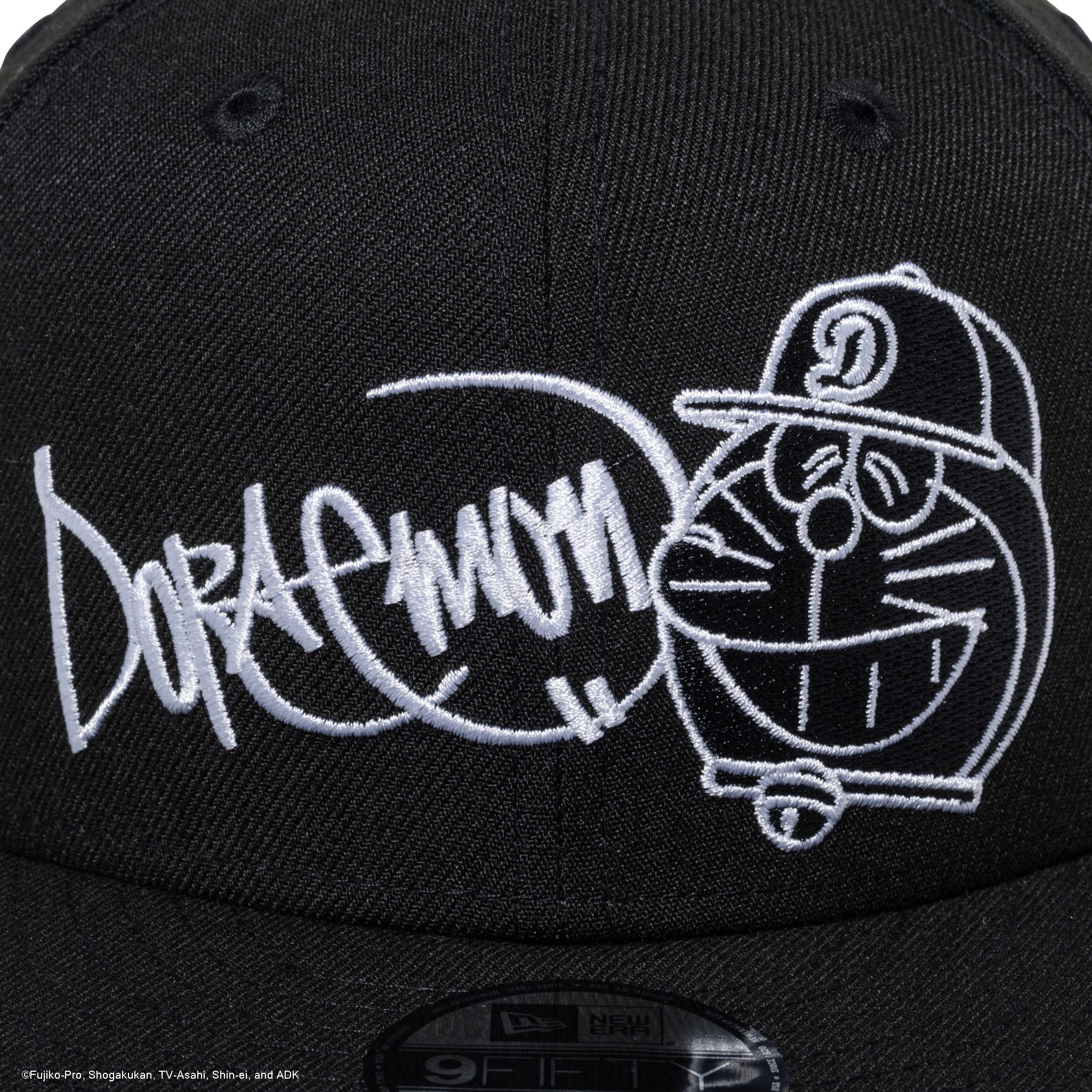 キッズ Youth 9FIFTY ドラえもん グラフィティ ブラック | ニューエラ