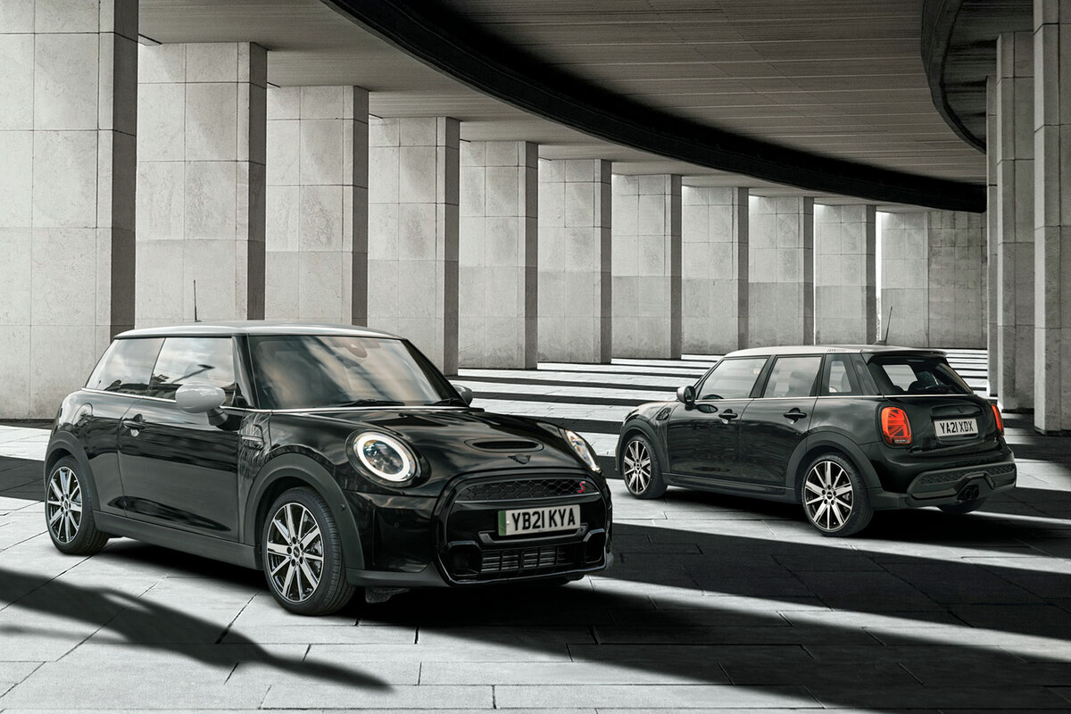 黒と銀のコントラストが目を引く「MINI」の限定車発売 【ニュース