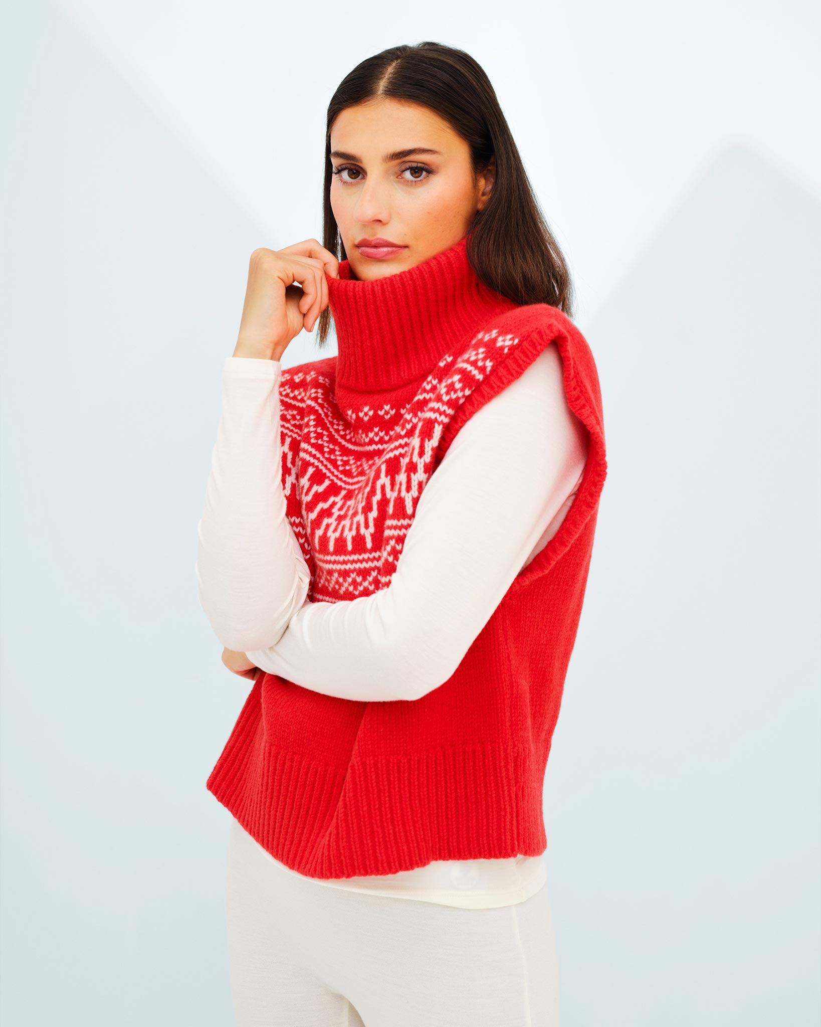 We Norwegians | Women's Setesdal Vest: Luxury Linisieme Wool Blend