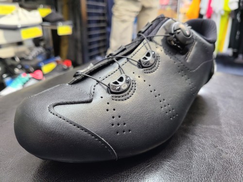 SIDI】40％OFF！初めてでも買い替えでも満足できる高フィット人気