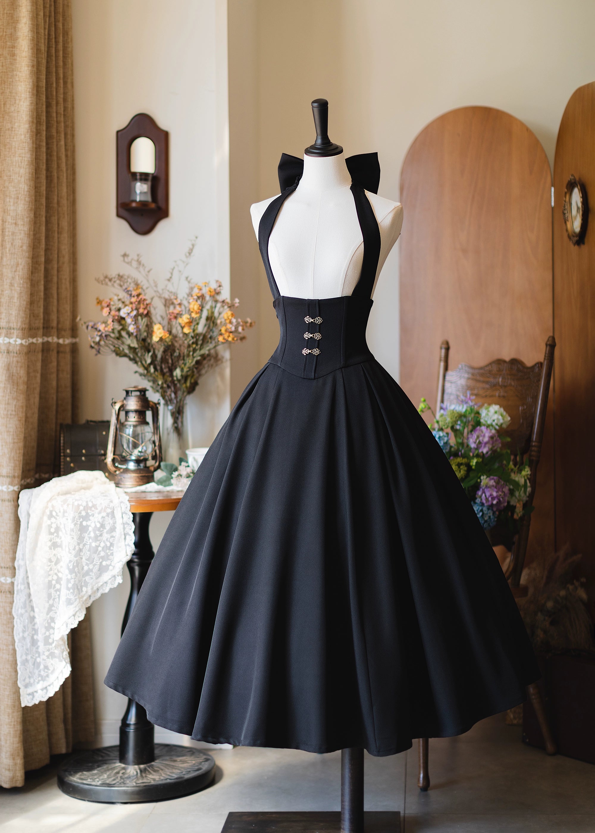 Vintage Lolita Fishbone Halter SK, Autumn Jacket