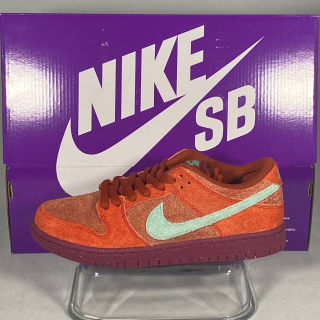 NIKE SB Dunk Low PRO PRM Size 6.5/8W Mystic Red/Emerald