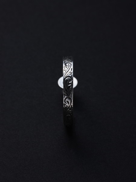 Antidote Buyers Club / Engraved Triangle Earring 通販 正規代理店