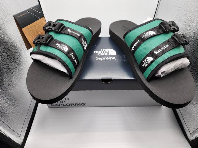 Supreme x The North Face Trekking Sandals | Kixify Marketplace