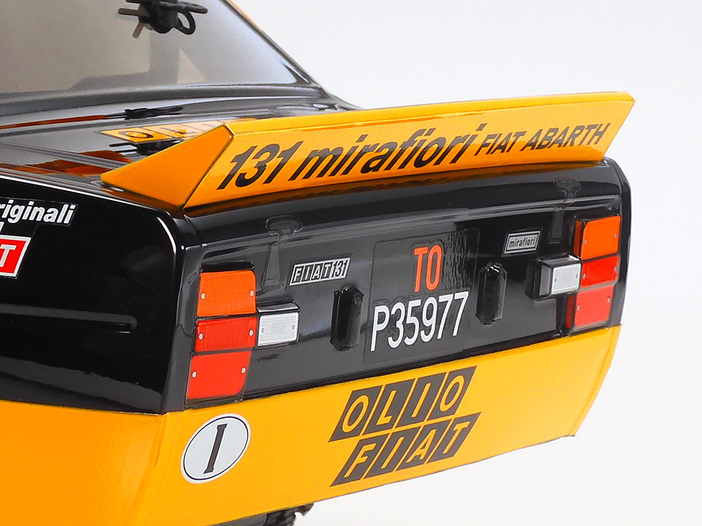 1/10RC フィアット131 アバルト ラリー OLIO FIAT (MF-01Xシャーシ