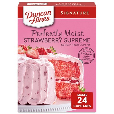 Duncan Hines Strawberry Supreme Cake - 15.25oz : Target