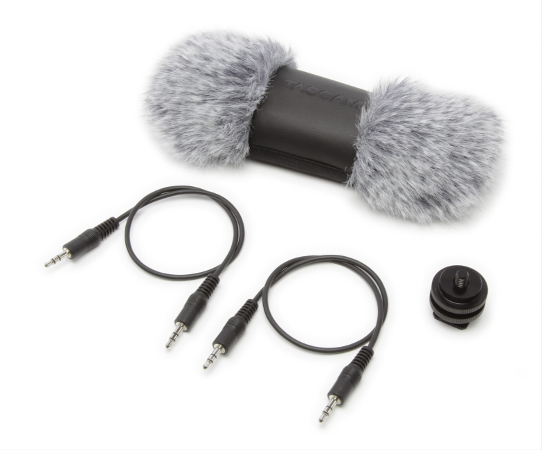 AK-DR70C | DR70D / DR-701D用アクセサリーキット | TASCAM (日本)