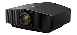 高輝度レーザー光源モデルなど4K HDRホームシアタープロジェクター3