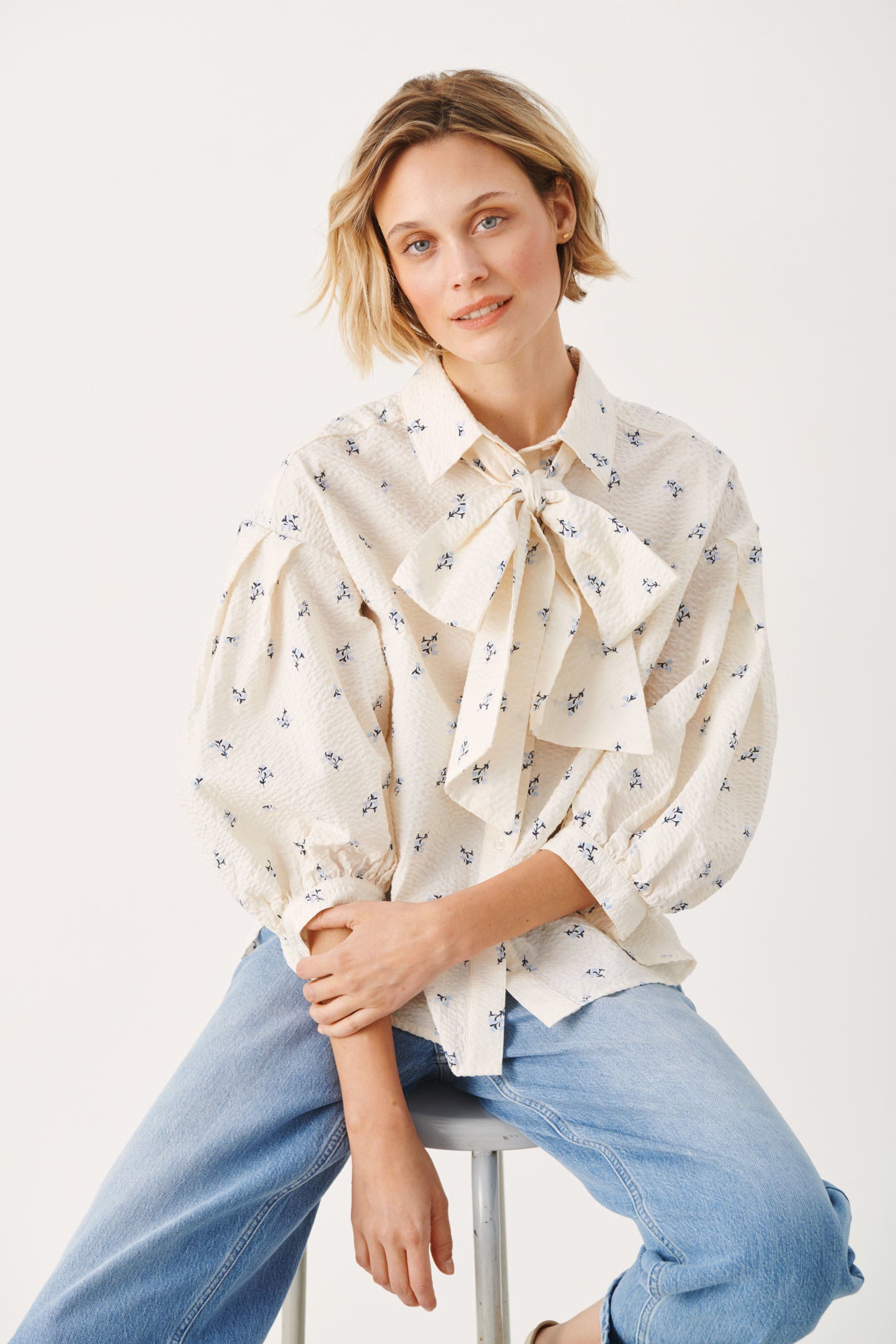 PART TWO Ninea Textured Tie Neck Blouse – THD Shoppe