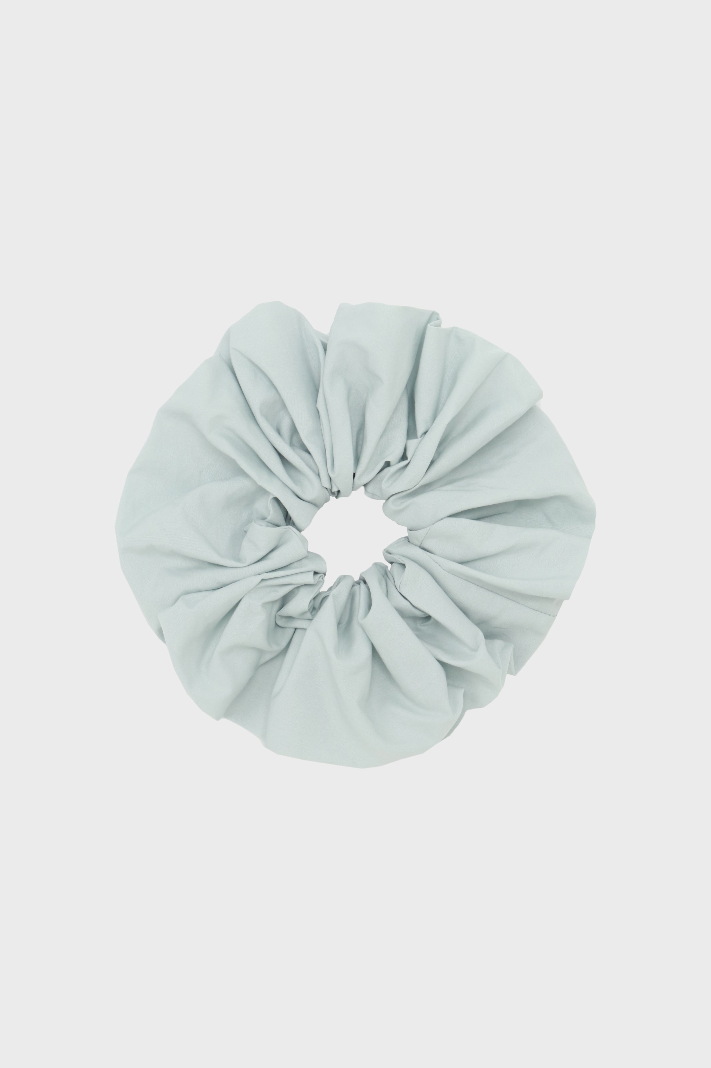 Naxos Poplin Scrunchie – THE TOÉ