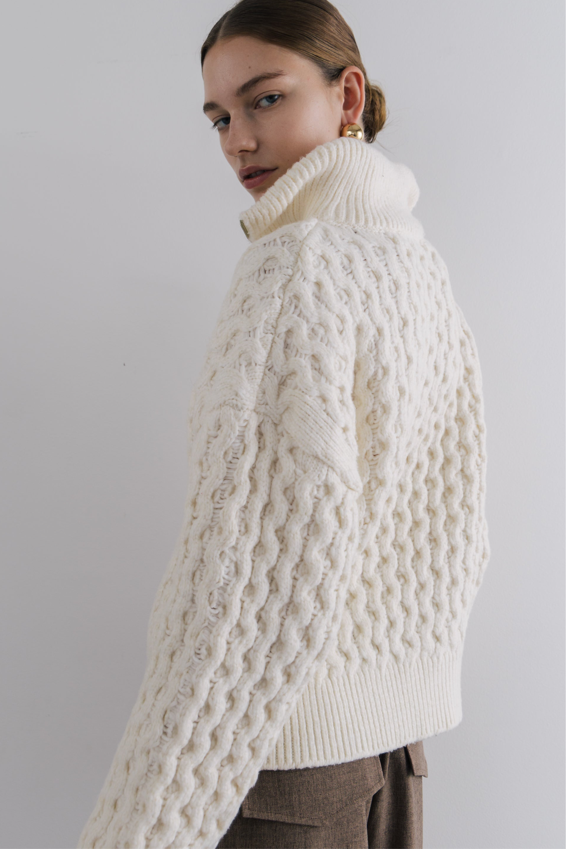 Schilder Zip Knit – THE TOÉ