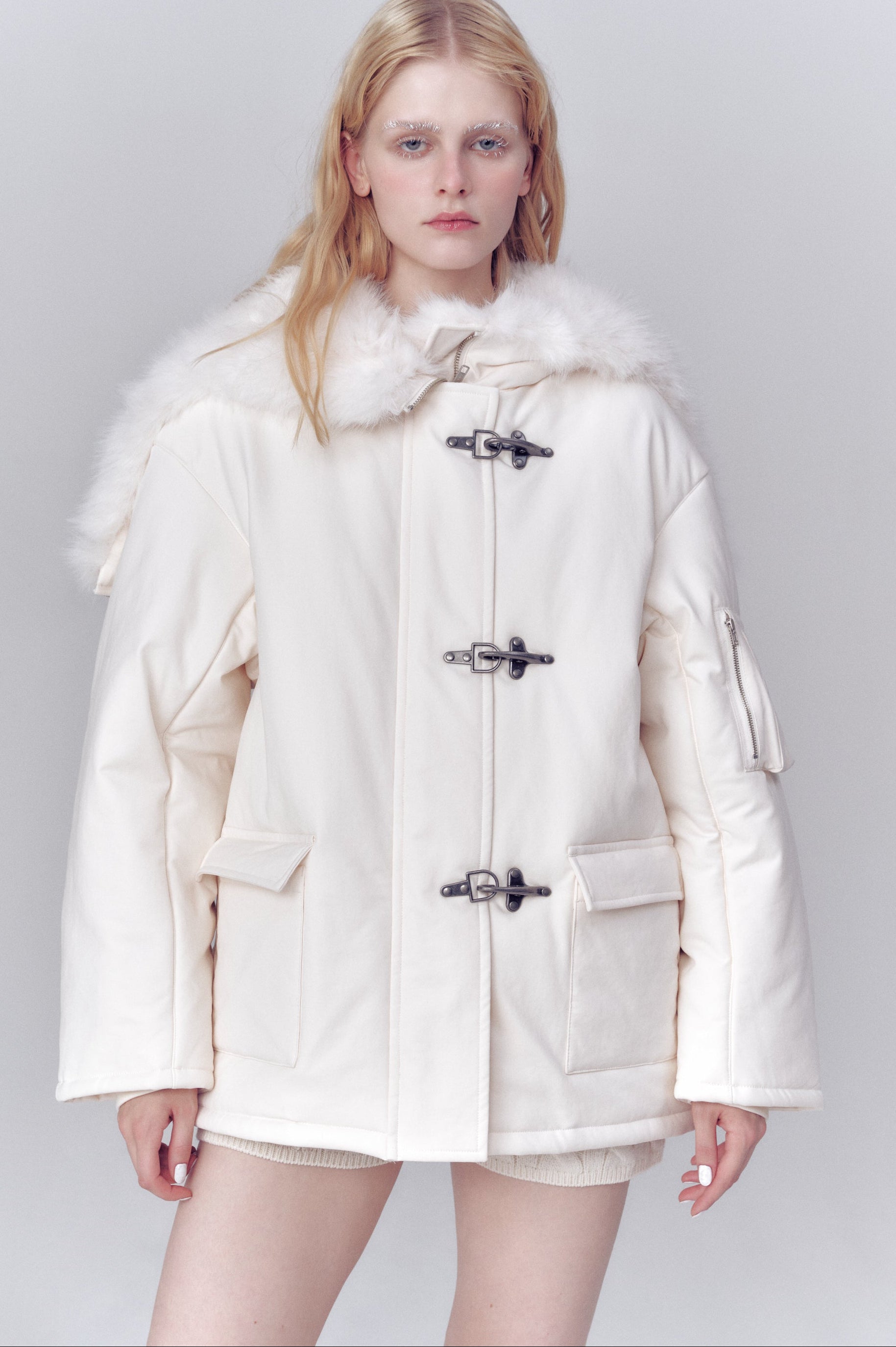 Koenig Coat – THE TOÉ