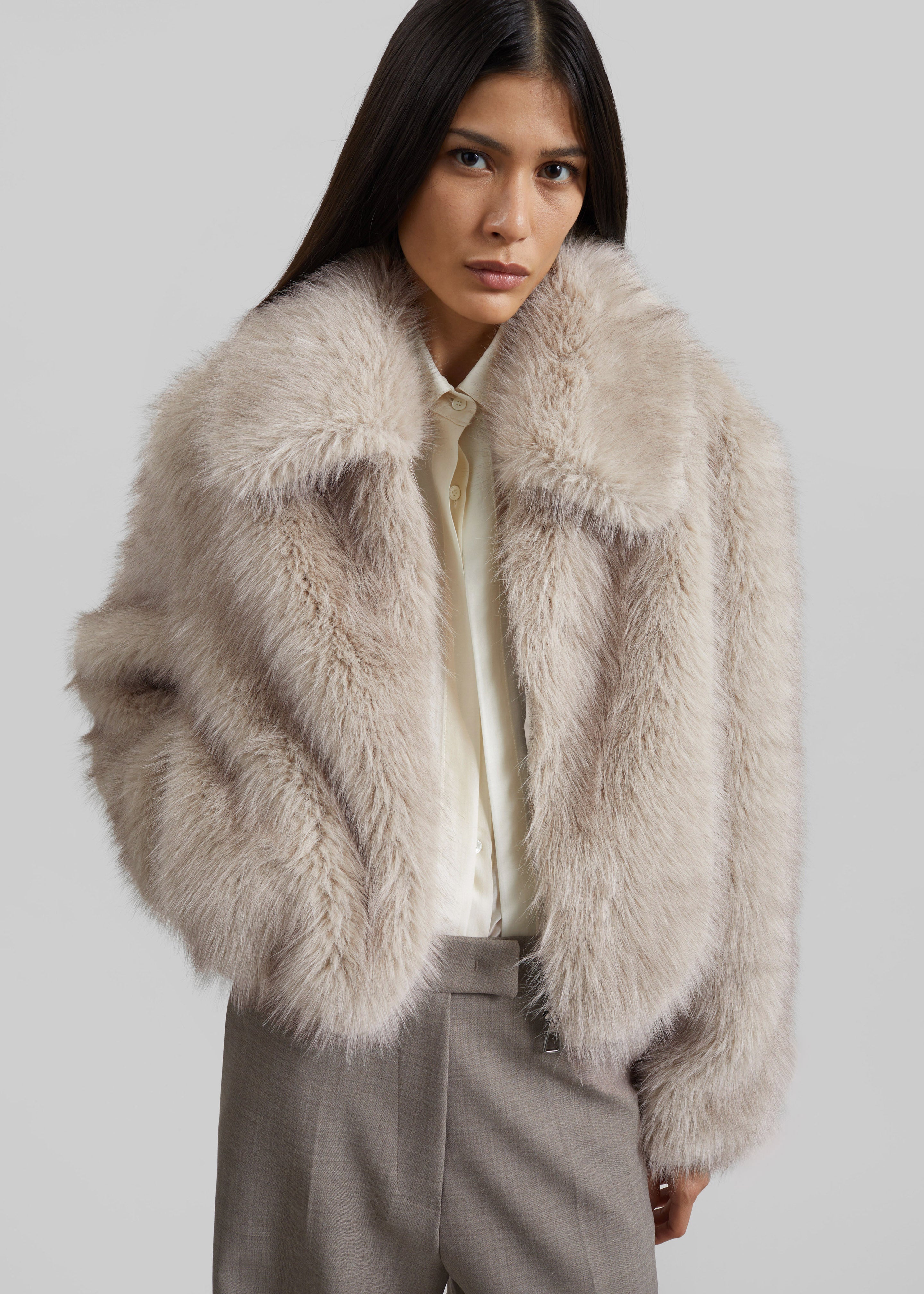 Hope Faux Fur Jacket - Beige – The Frankie Shop