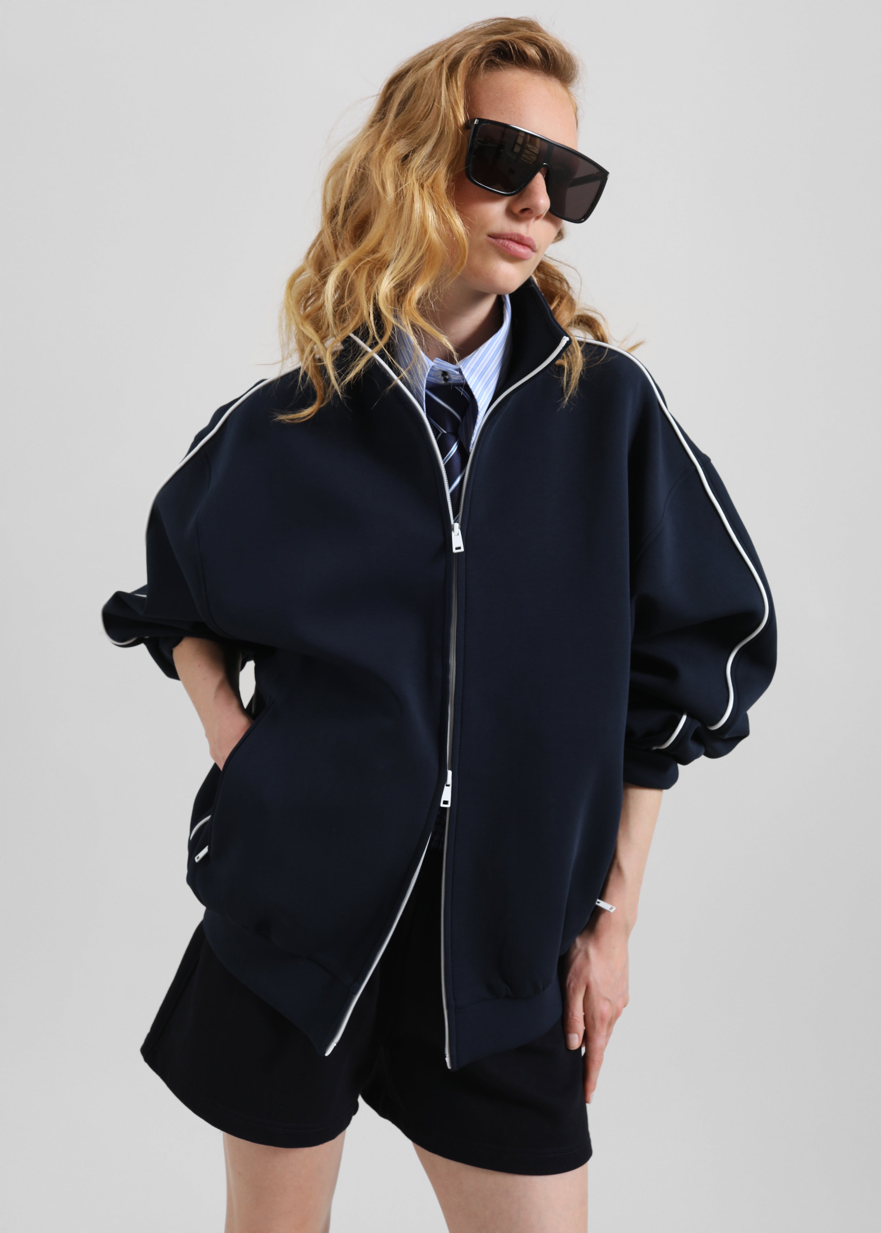Nayen Zip-Up Jacket - Navy – The Frankie Shop