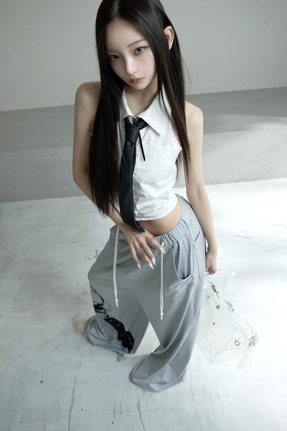 THEREDTHREAD / ザレッドスレッド】S tie shirt cropped