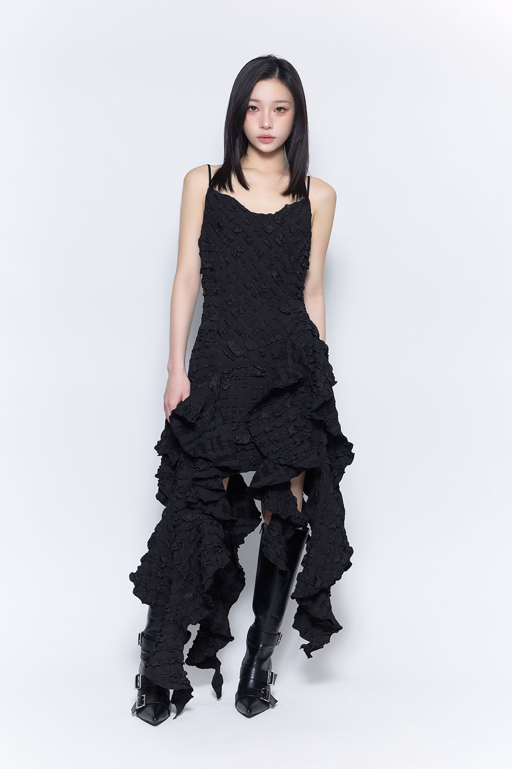 SCARLET / DRESS – THEREDTHREAD
