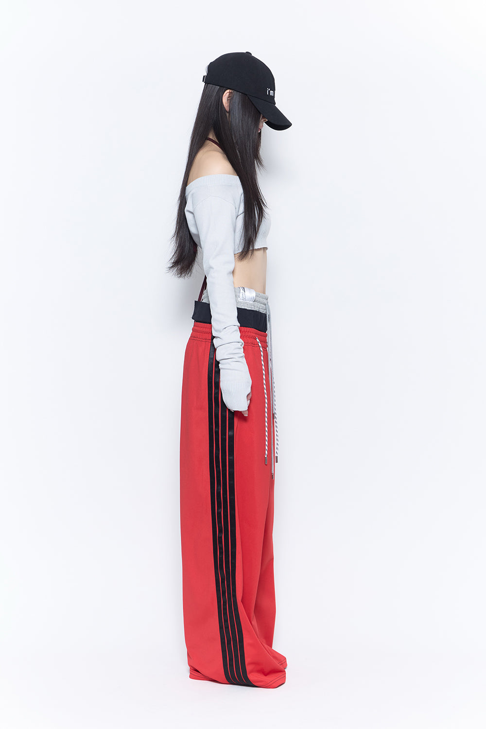 SCARLET / PANTS – THEREDTHREAD
