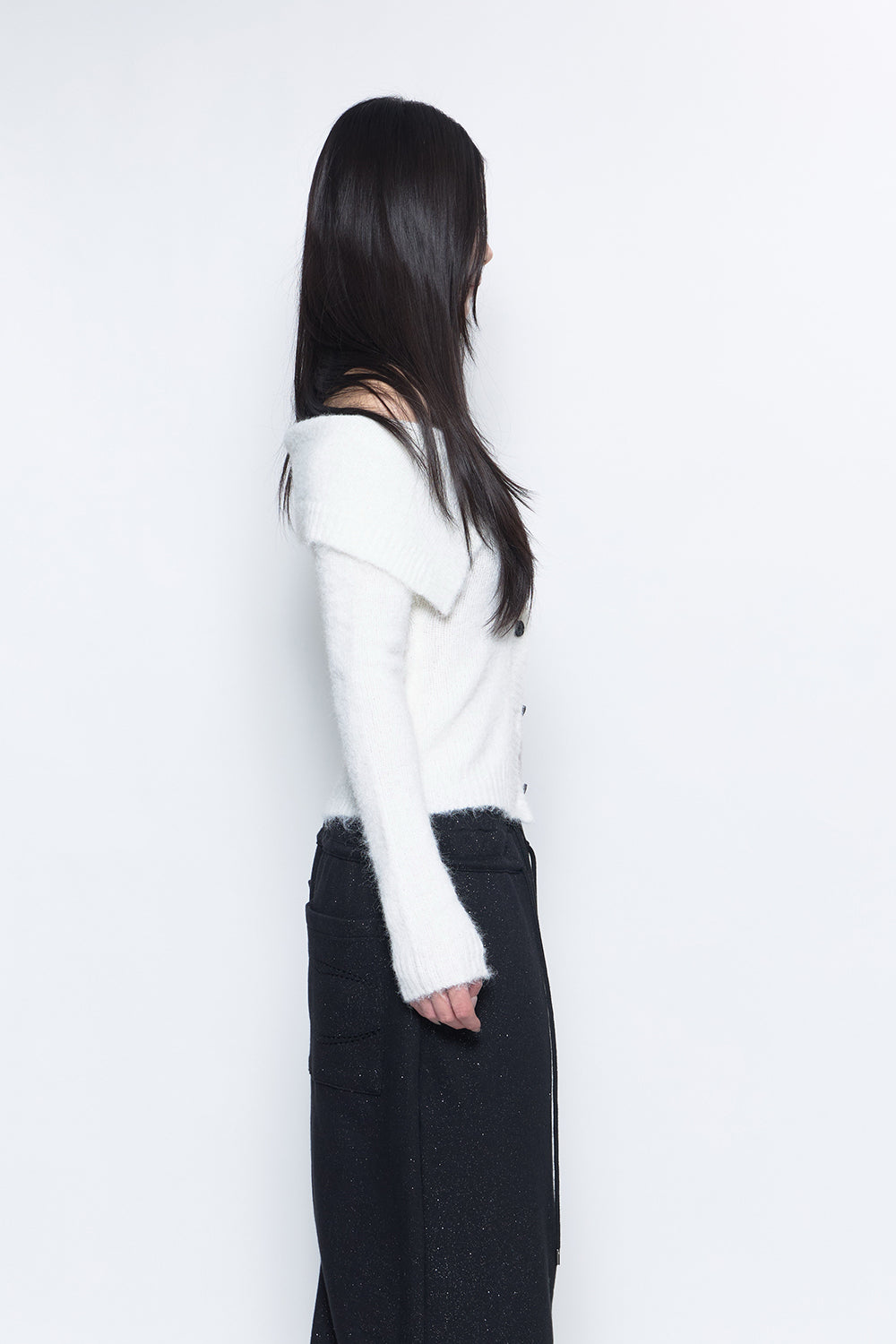 THEREDTHREAD / ザレッドスレッド】S fold collar offshoulder knit