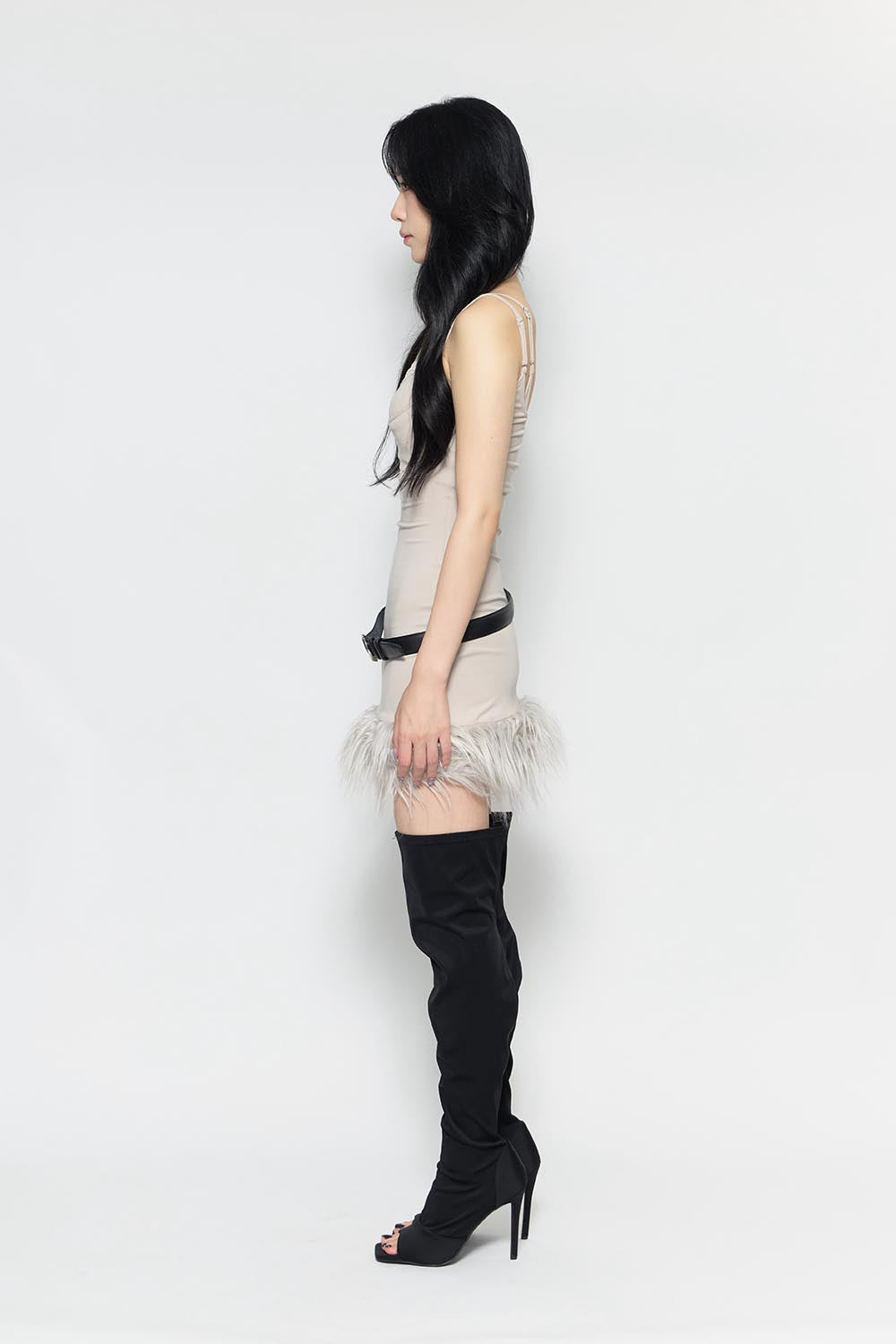 THEREDTHREAD / ザレッドスレッド】S layered fluff dress mini