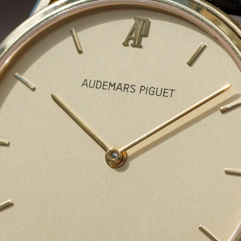 AUDEMARS PIGUET Extraflat Quartz – TIMEANAGRAM