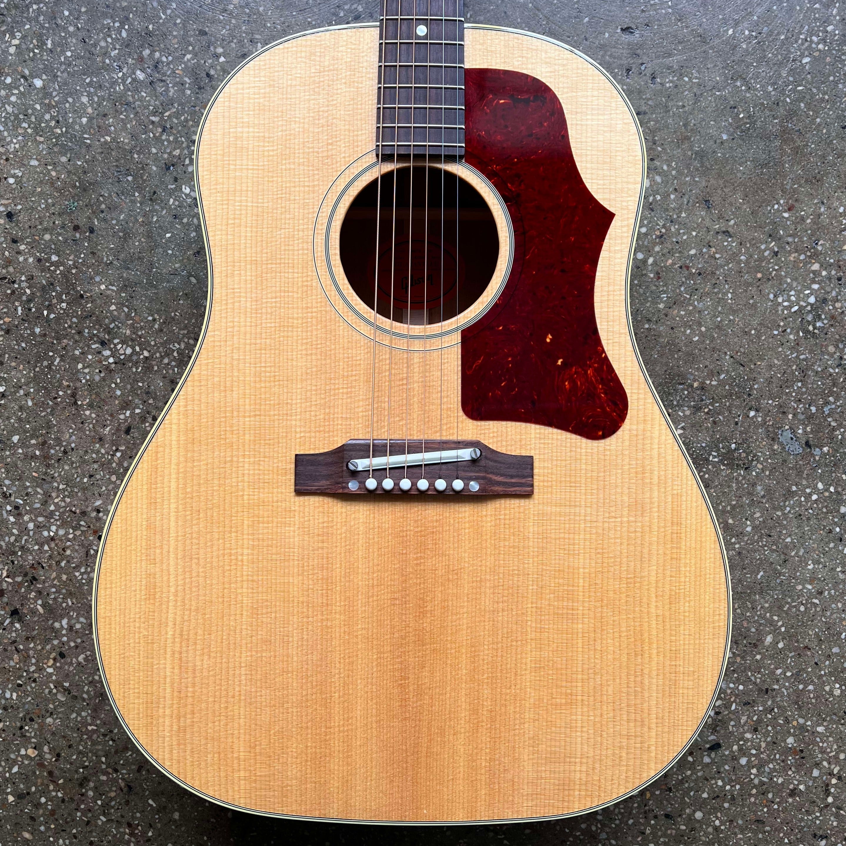最終値下】Gibson 1960s J-50 VOS custom shop Gibson Custom Shop