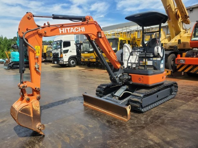 日立建機 ZX30U-5A ミニユンボ（ミニショベル）2t~3t 愛知県中古重機