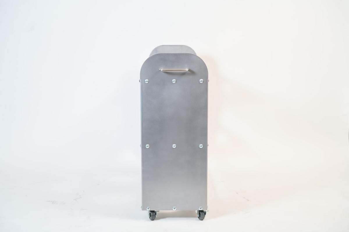 ボウリングボール用 小型ラック（鉄製） | トールショップ板金や