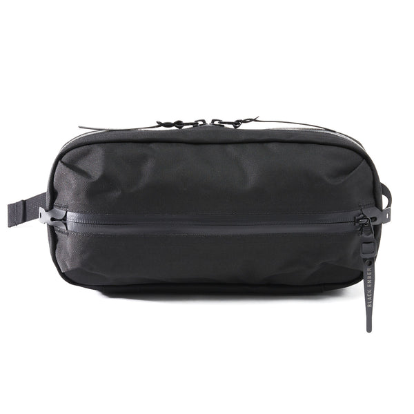 ブラックエンバー ボディバッグ TKS TECH KIT SLING BLACK EMBER