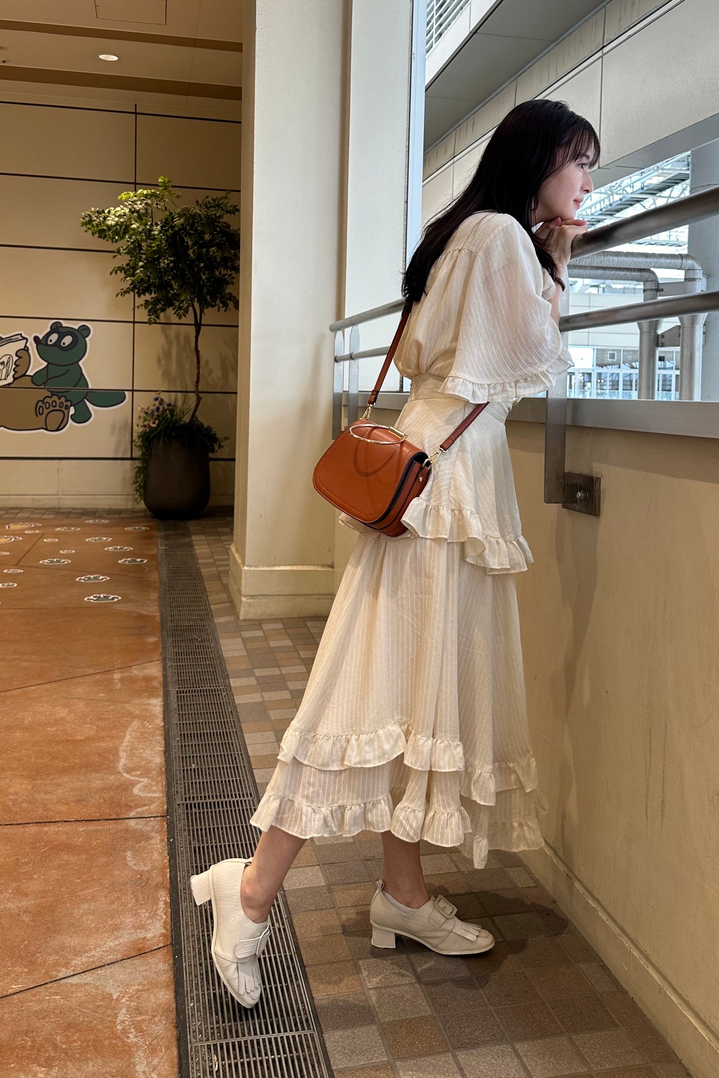 Tnewties 月の呪文を唱えて フレアスリーブフリル セットアップ