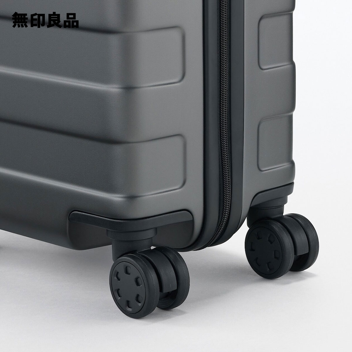 楽天市場】バーを自由に調節できる ハードキャリーケース（20L