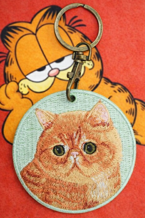 楽天市場】猫キーホルダー シルク両面刺繍 エキゾチックショートヘア