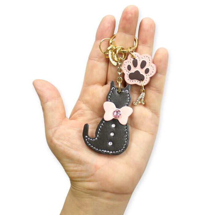 楽天市場】Happy ブラウン ねこ ピンク 肉球が 上品 イニシャル