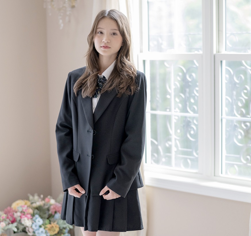 楽天市場】小学校 卒業式 女の子 上質正統派スーツ Michelle Alfred