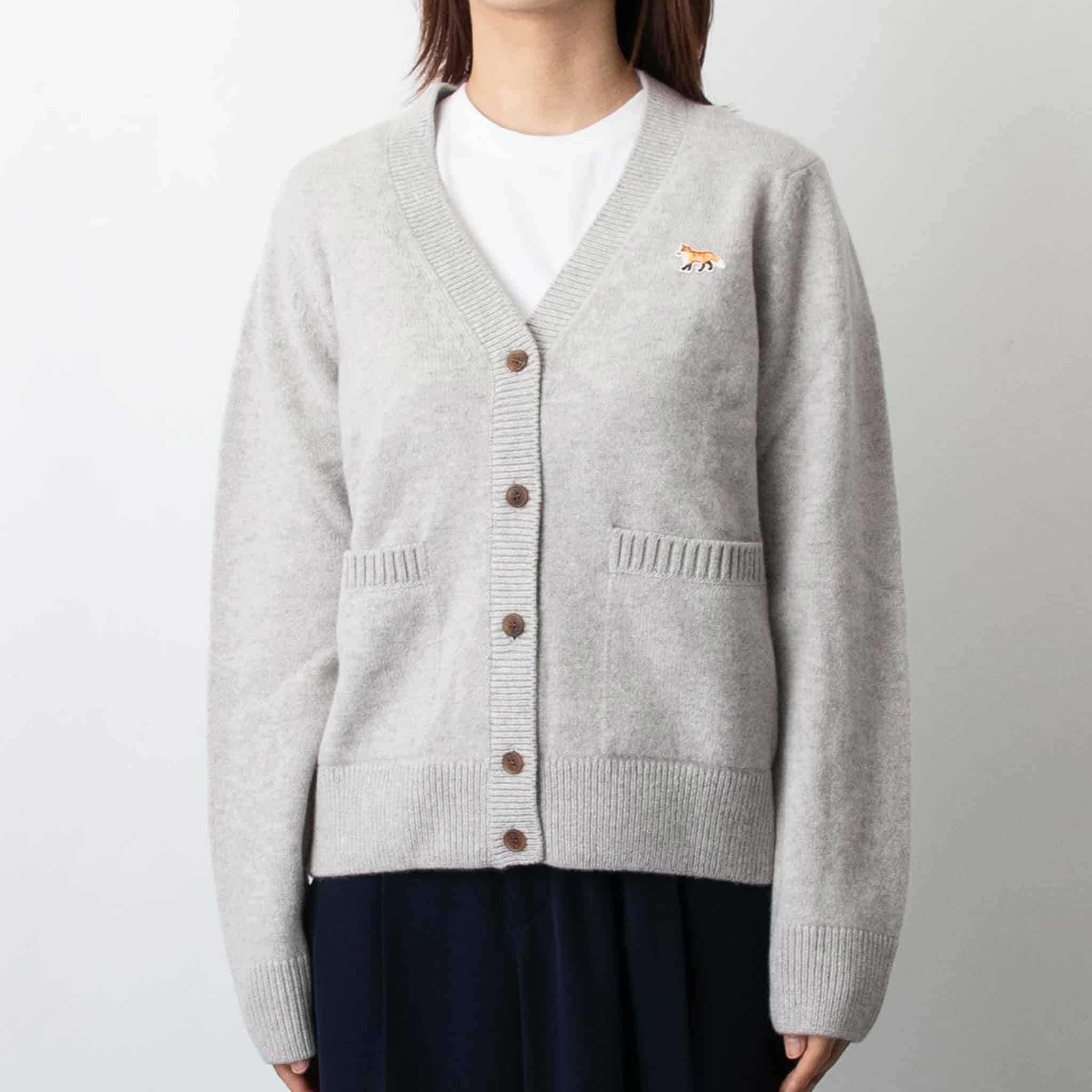 楽天市場】メゾン キツネ MAISON KITSUNE Vネック長袖カーディガン