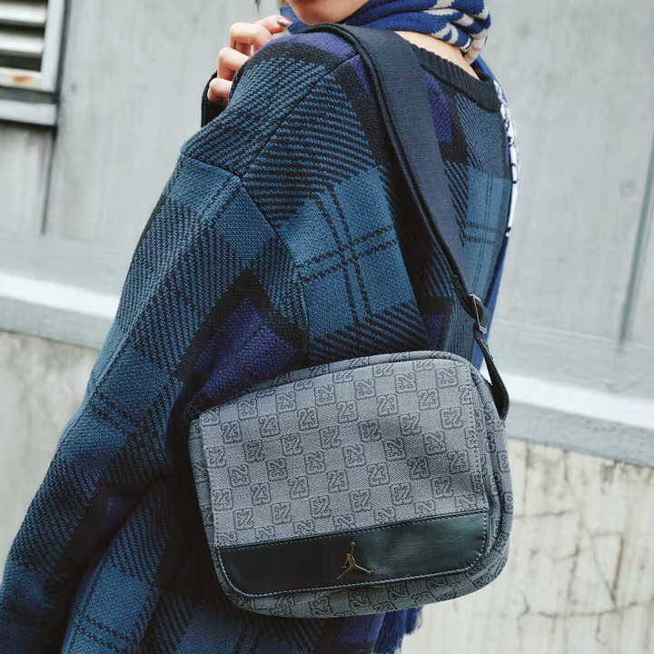 楽天市場】Nike Jordan / ナイキ ジョーダン MONOGRAM MINI MESSENGER
