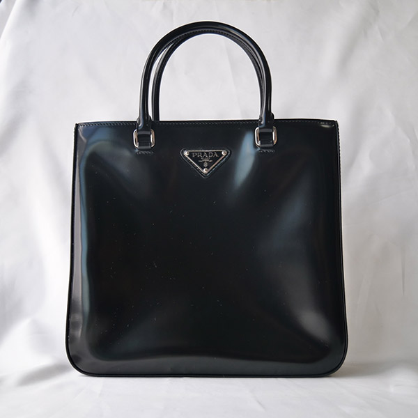 楽天市場】【新品□正規品□送料無料□ギフト包装無料】PRADA プラダ