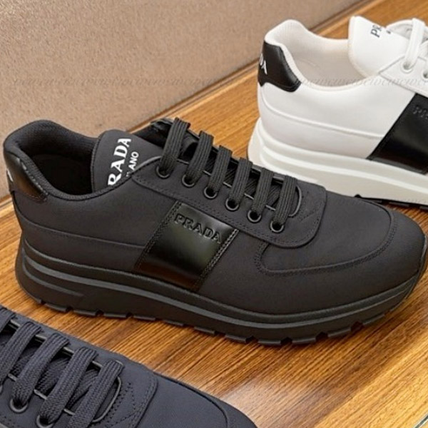 楽天市場】【新品□正規品□送料無料□ギフト包装無料】PRADA プラダ