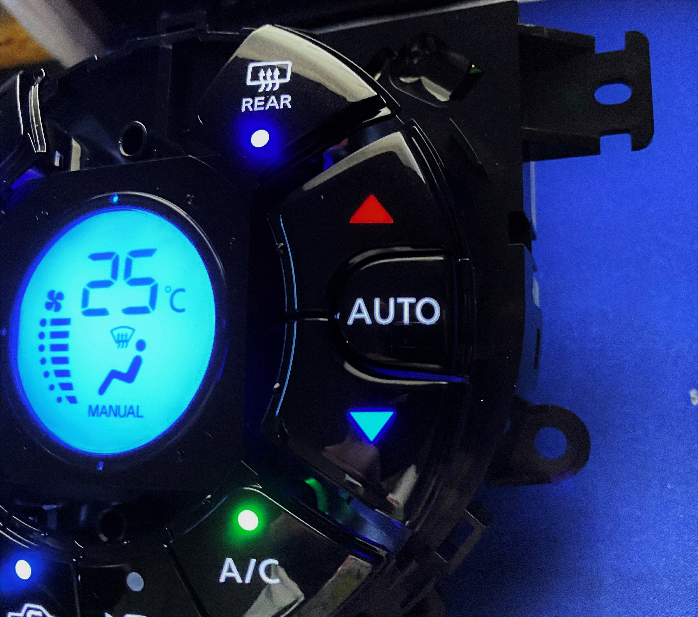 楽天市場】ノート E12 LED打ち換え済み エアコンパネル ☆ : クール