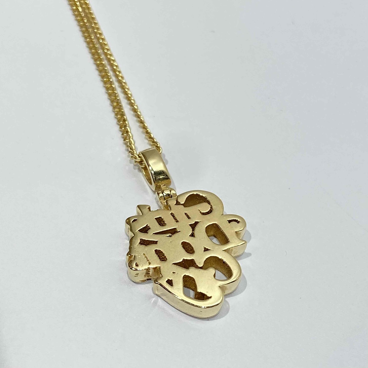 楽天市場】Girls Don't Cry GDC LOGO GOLD CHAIN NECKLACE ガールズ