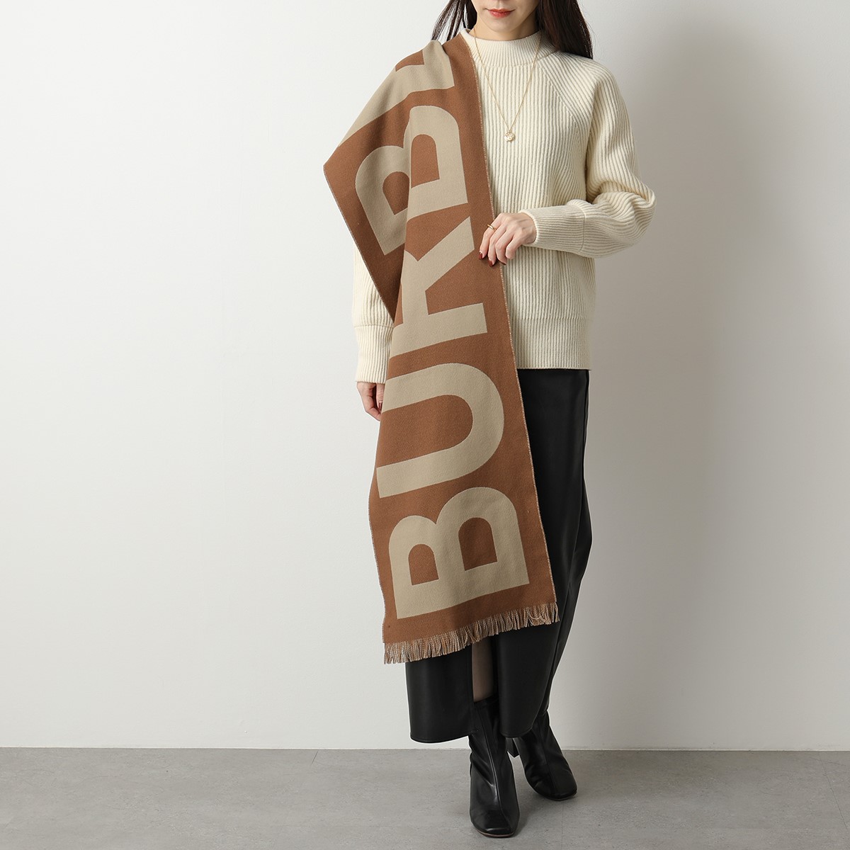 楽天市場】BURBERRY バーバリー マフラー MU B TXT E WL FTBL 8057148