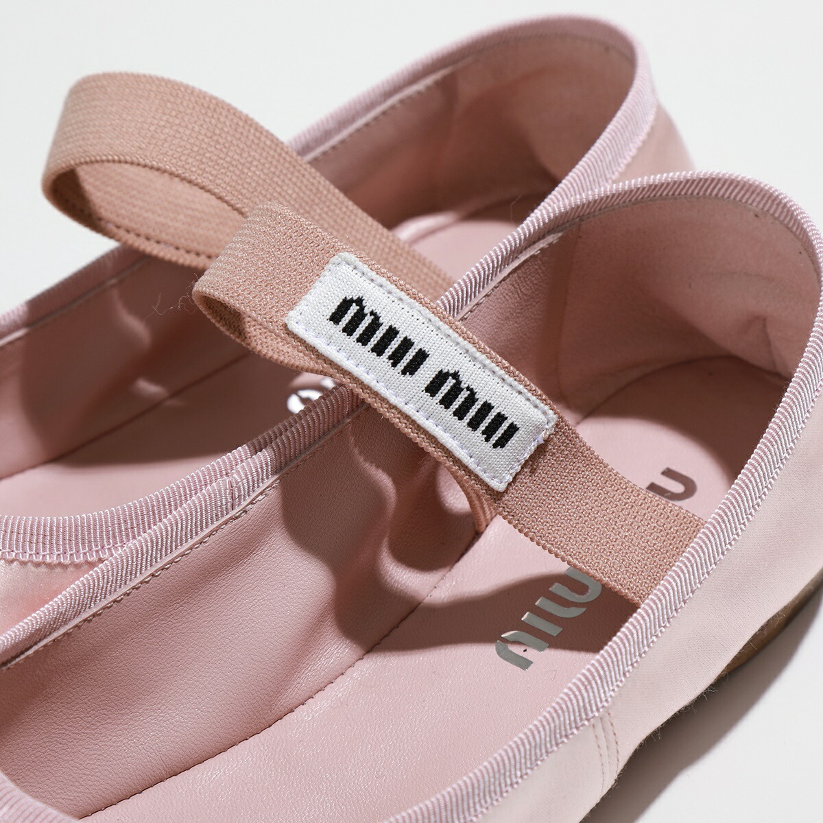楽天市場】【最大2万円OFFクーポン対象・3/1限定】MIUMIU ミュウミュウ