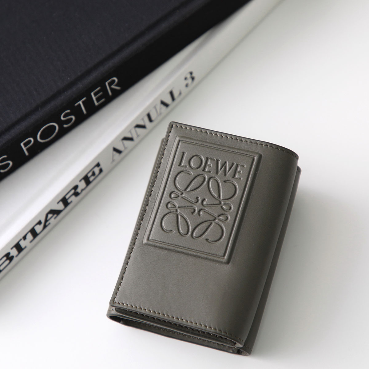 楽天市場】LOEWE ロエベ 三つ折り財布 TRIFOLD トライフォールド