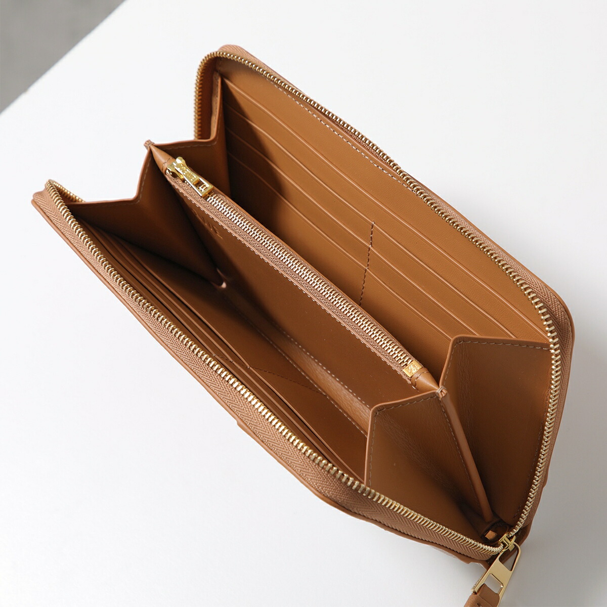 楽天市場】LOEWE ロエベ ラウンドファスナー長財布 PUZZLE ZIP AROUND