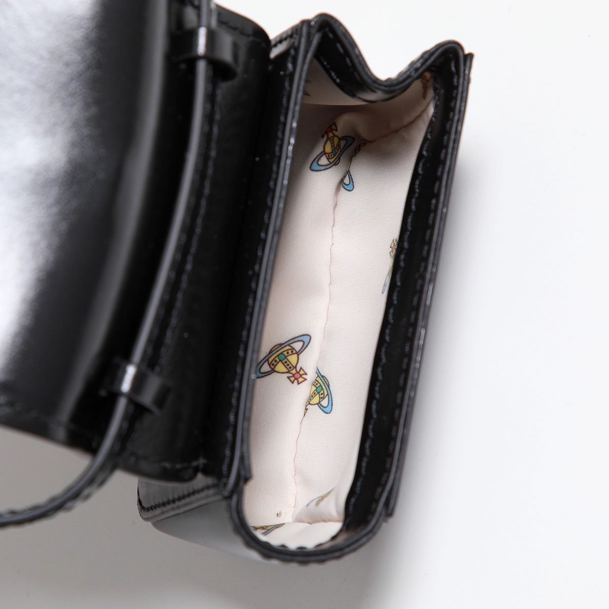 楽天市場】Vivienne Westwood ヴィヴィアンウエストウッド バッグ