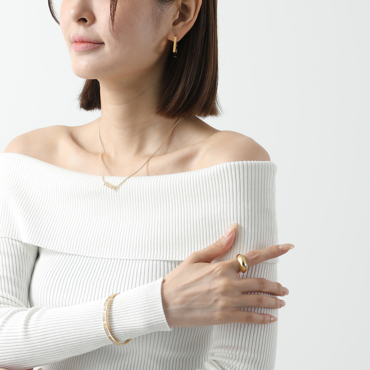 楽天市場】FENDI フェンディ バングル F IS FEND エフ イズ 8AG928 6GX